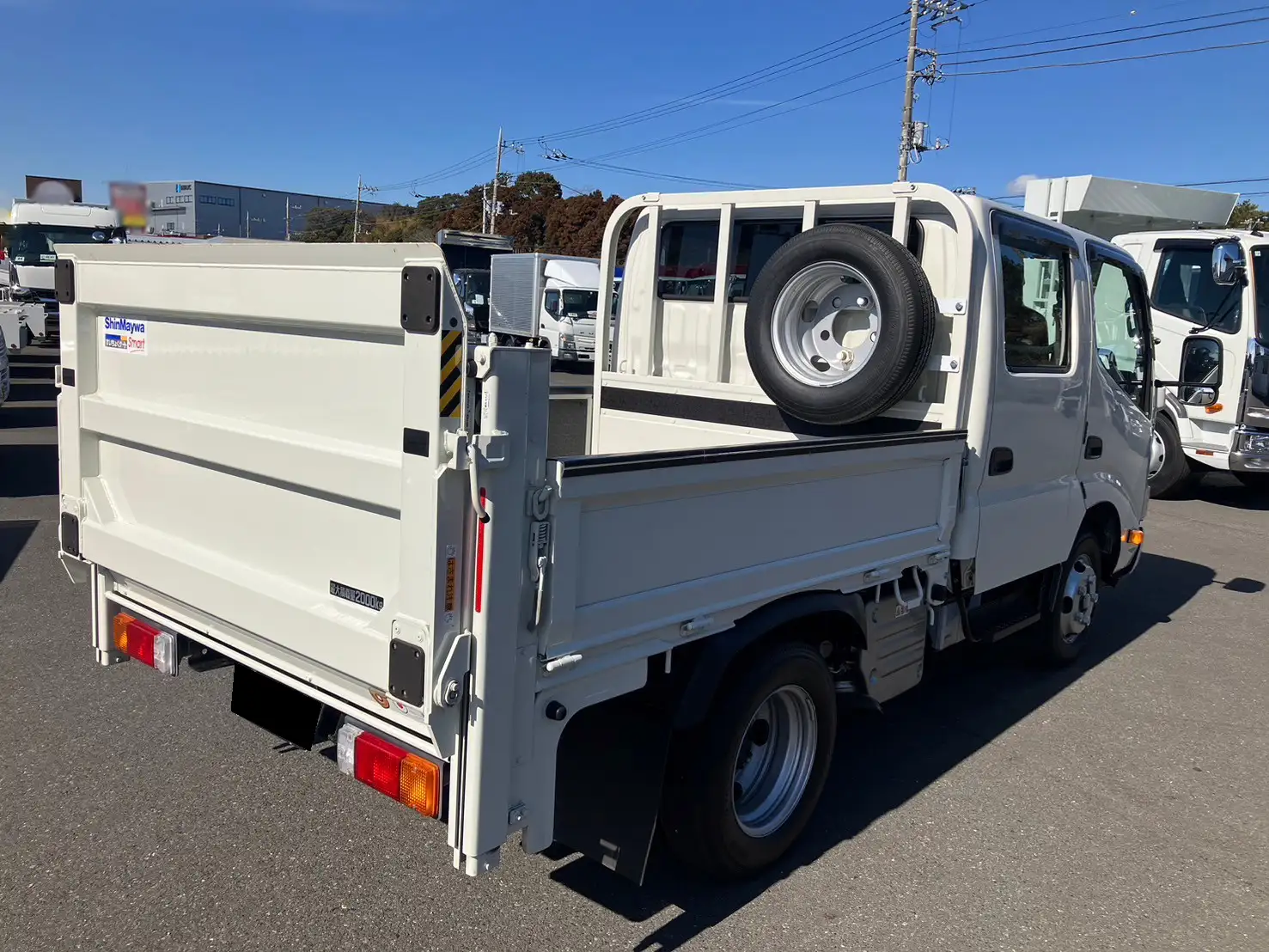 日野 デュトロ 小型 平ボディ Wキャブ パワーゲートの中古トラック画像3