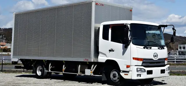 日産UD コンドル 中型/増トン アルミバン パワーゲート ベッドの中古トラック画像1