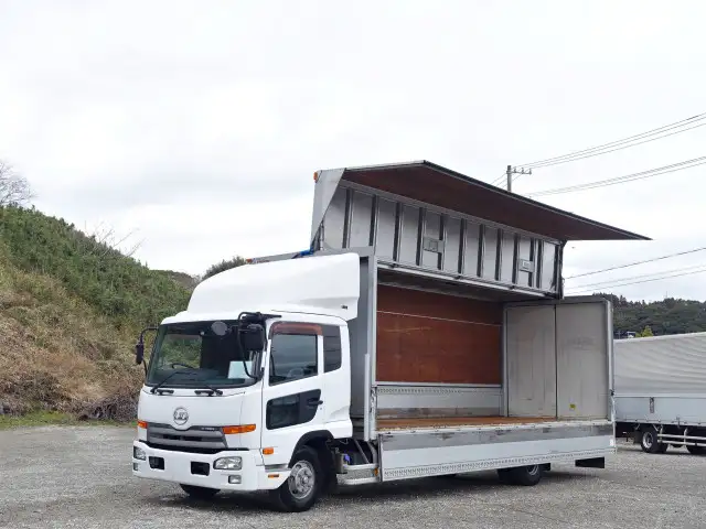 日産UD コンドル 中型/増トン ウイング 床鉄板 ベッドの中古トラック画像1