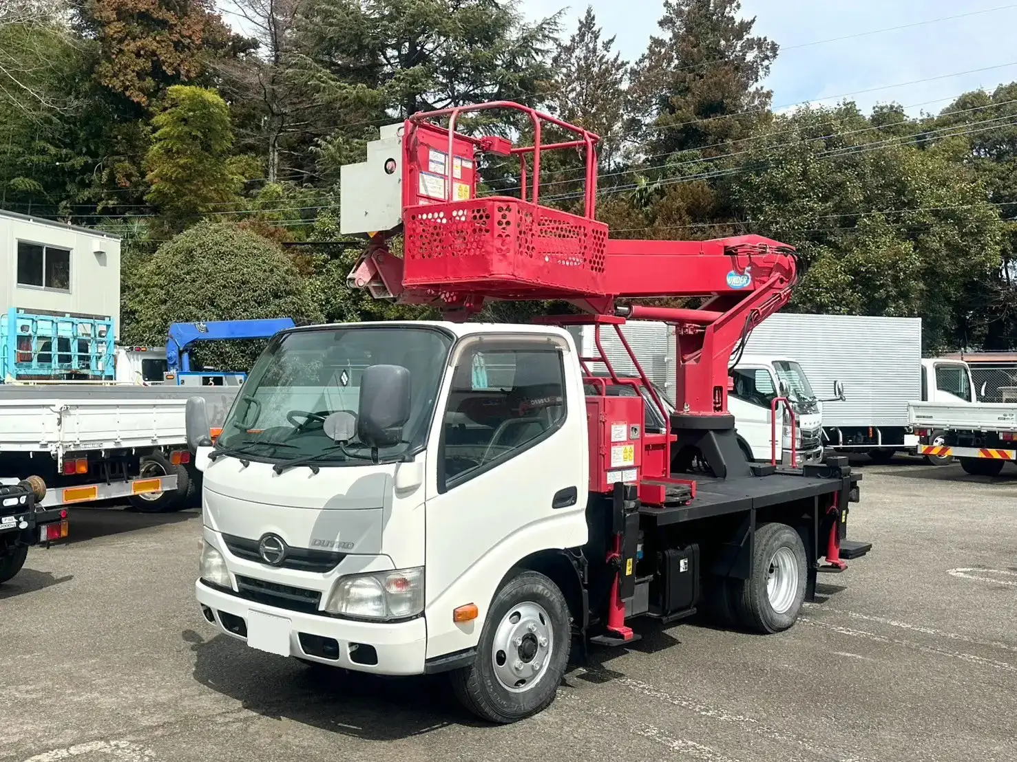 日野 デュトロ 小型 高所・建柱車 高所作業車 TKG-XZU600Eの中古トラック画像1