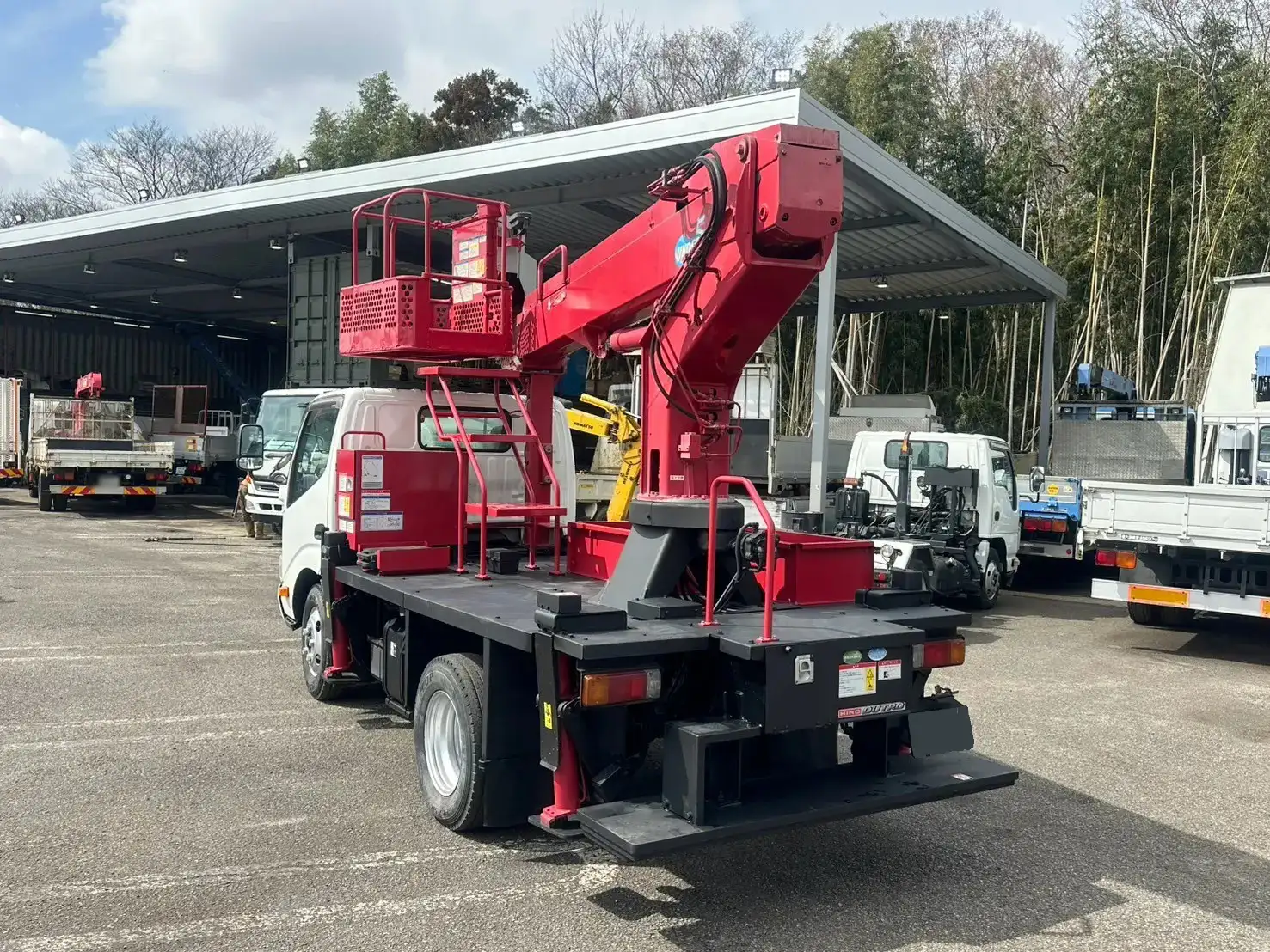 日野 デュトロ 小型 高所・建柱車 高所作業車 TKG-XZU600Eの中古トラック画像5
