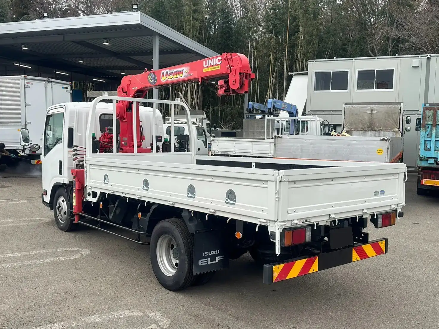 いすゞ エルフ 小型 クレーン付 3段 ラジコンの中古トラック画像5