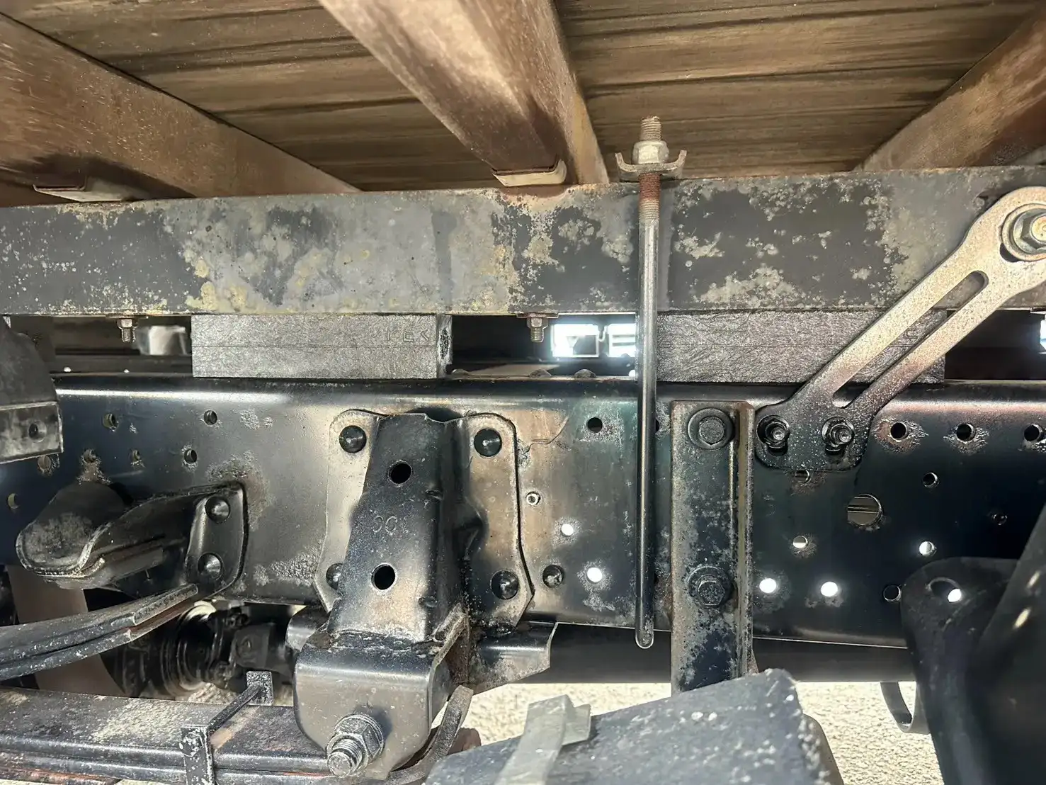 いすゞ エルフ 小型 クレーン付 3段 ラジコンの中古トラック画像18