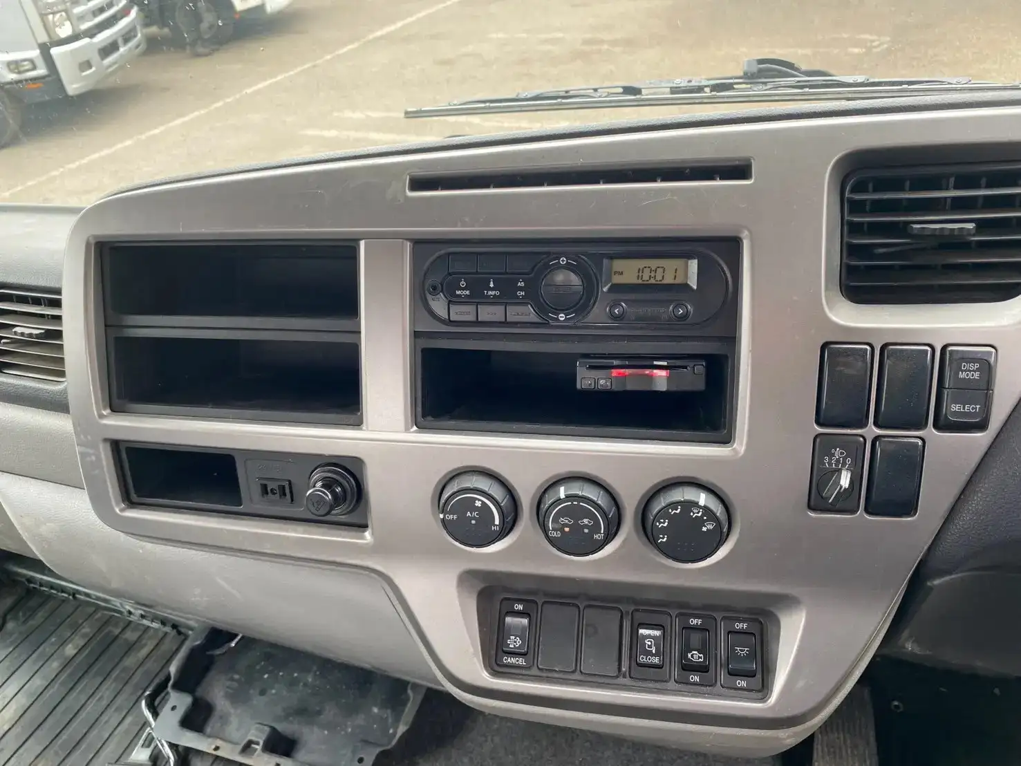 日産UD コンドル 中型/増トン クレーン付 4段 ラジコンの中古トラック画像14