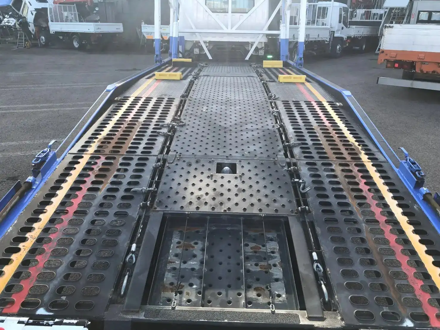 日野 デュトロ 小型 車両重機運搬 2KG-XZU730M R2の中古トラック画像7