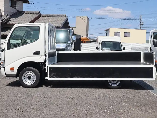 トヨタ ダイナ 小型 平ボディ LDF-KDY231 H23の中古トラック画像6