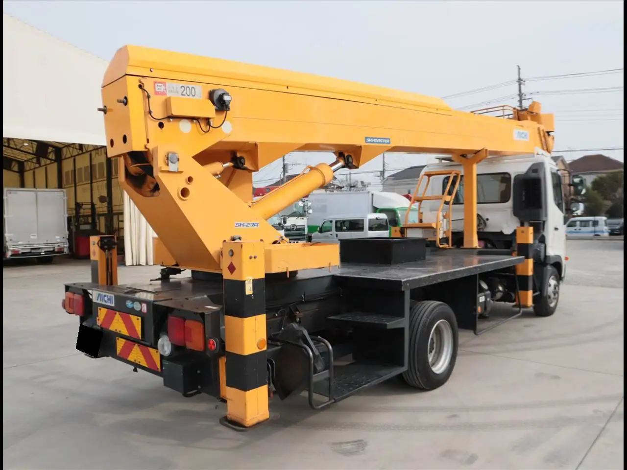 日野 レンジャー 中型/増トン 高所・建柱車 高所作業車 SKG-FC9JGAPの中古トラック画像2