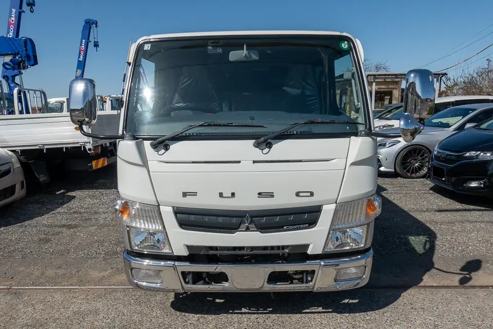 三菱 キャンター 小型 平ボディ Wキャブ 幌の中古トラック画像2