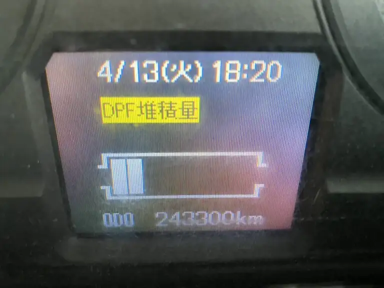 三菱 ファイター 中型/増トン ウイング パワーゲート ベッドの中古トラック画像12
