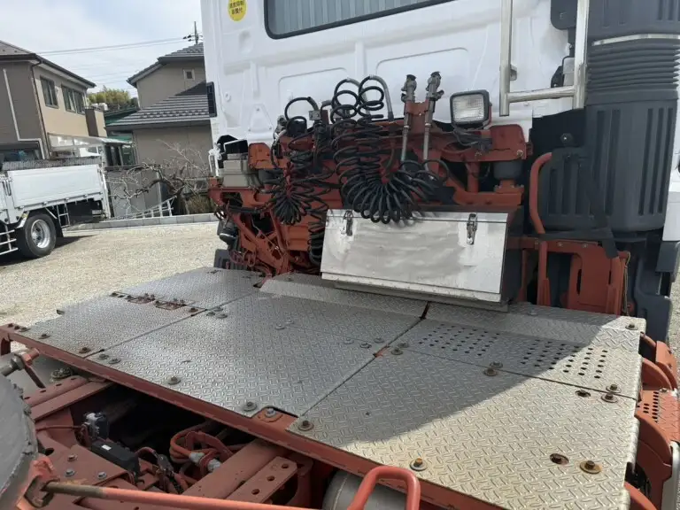 日野 プロフィア 大型 トラクター ハイルーフ 1デフの中古トラック画像7