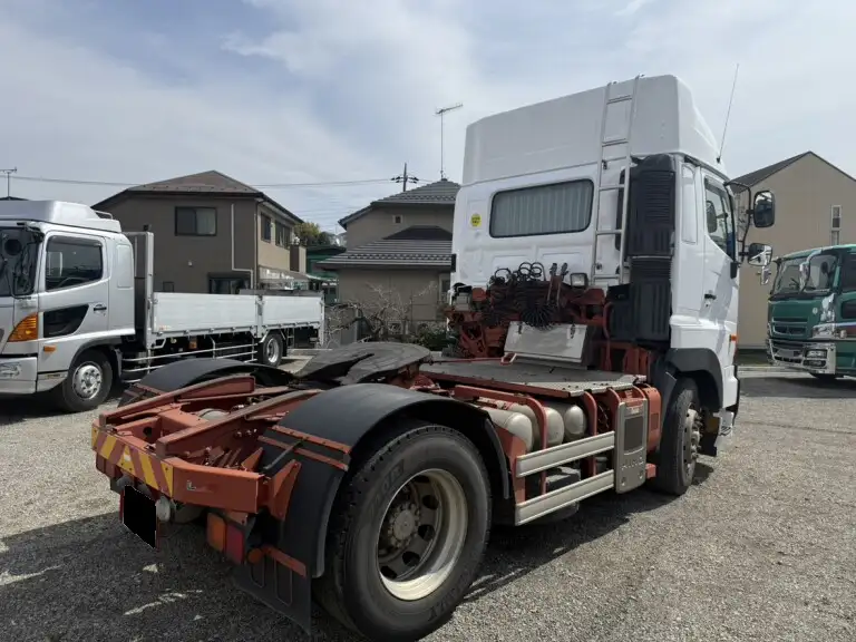 日野 プロフィア 大型 トラクター ハイルーフ 1デフの中古トラック画像4