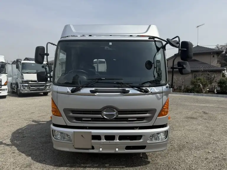 日野 レンジャー 中型/増トン 平ボディ パワーゲート 床鉄板の中古トラック画像2