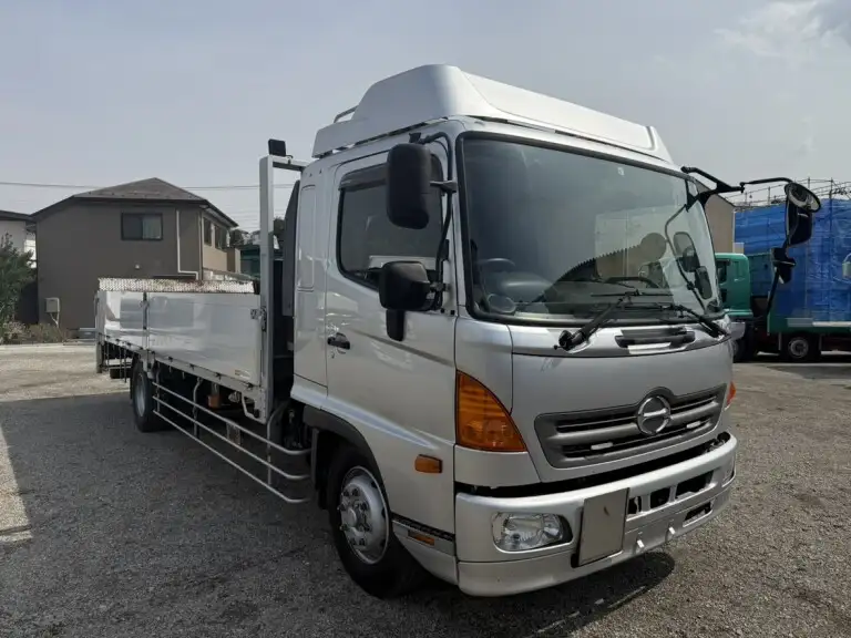 日野 レンジャー 中型/増トン 平ボディ パワーゲート 床鉄板の中古トラック画像3