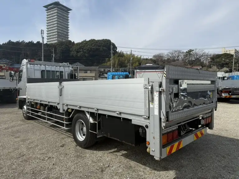 日野 レンジャー 中型/増トン 平ボディ パワーゲート 床鉄板の中古トラック画像6