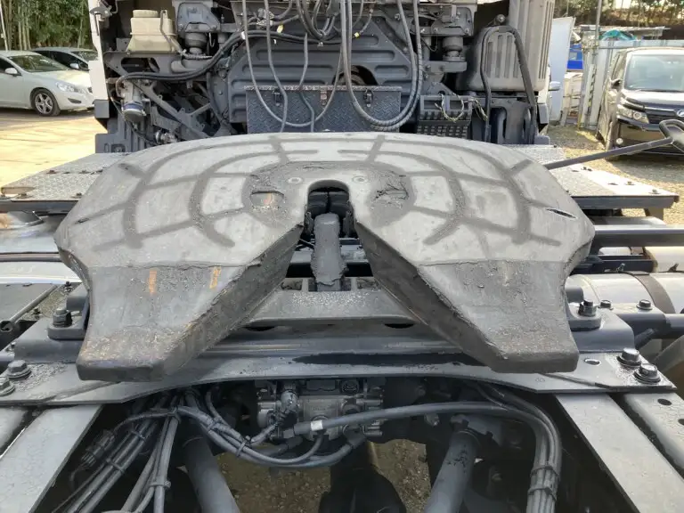 日野 プロフィア 大型 トラクター ハイルーフ 1デフの中古トラック画像10