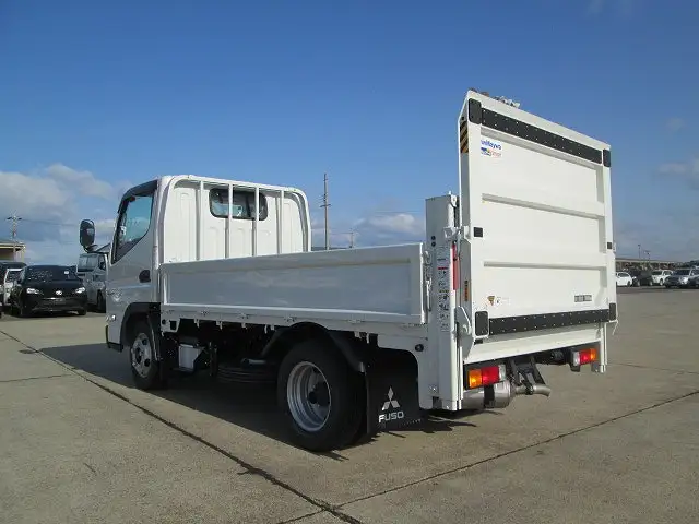 三菱 キャンター 小型 平ボディ パワーゲート 2RG-FBA20の中古トラック画像4
