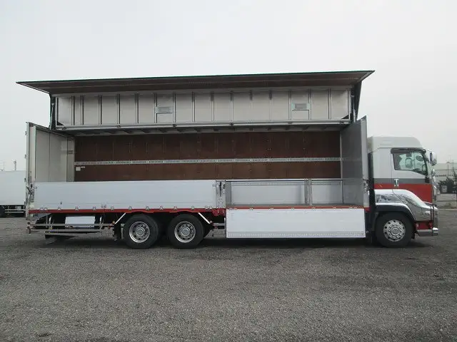 いすゞ ギガ 大型 ウイング ハイルーフ エアサスの中古トラック画像4