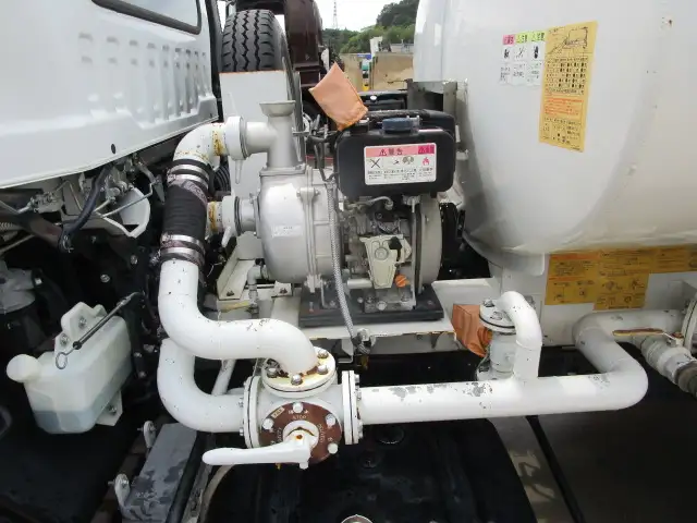 いすゞ フォワード 中型/増トン タンク車 散水車 TKG-FRR90S1の中古トラック画像9