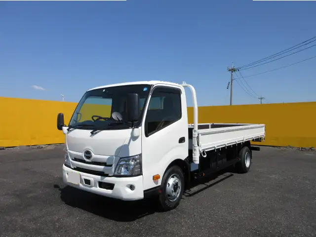 日野 デュトロ 小型 平ボディ 2KG-XZU720M R5の中古トラック画像1