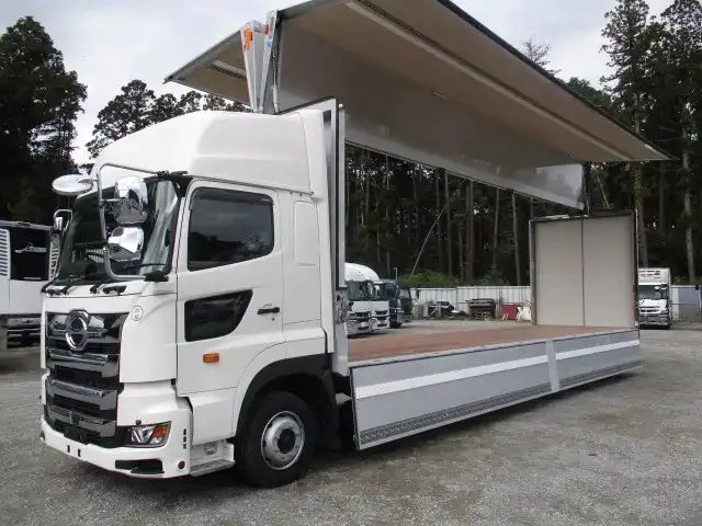 日野 プロフィア 大型 ウイング ハイルーフ エアサスの中古トラック画像6