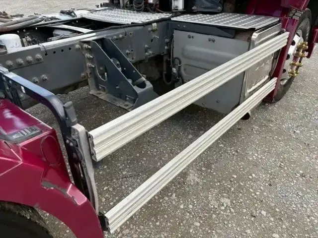 ボルボ トラック 大型 トラクター ハイルーフ エアサスの中古トラック画像18