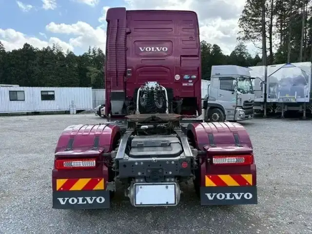 ボルボ トラック 大型 トラクター ハイルーフ エアサスの中古トラック画像4