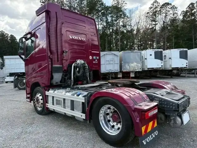 ボルボ トラック 大型 トラクター ハイルーフ エアサスの中古トラック画像5