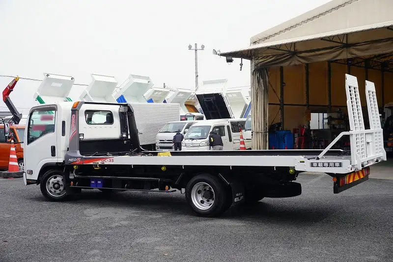 いすゞ エルフ 小型 車両重機運搬 ラジコン ウインチの中古トラック画像4