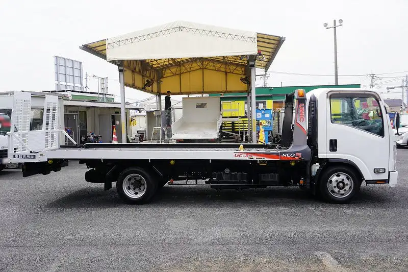 いすゞ エルフ 小型 車両重機運搬 ラジコン ウインチの中古トラック画像2