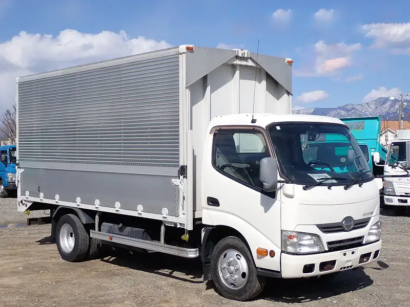 日野 デュトロ 小型 ウイング TKG-XZU650M H26の中古トラック画像2