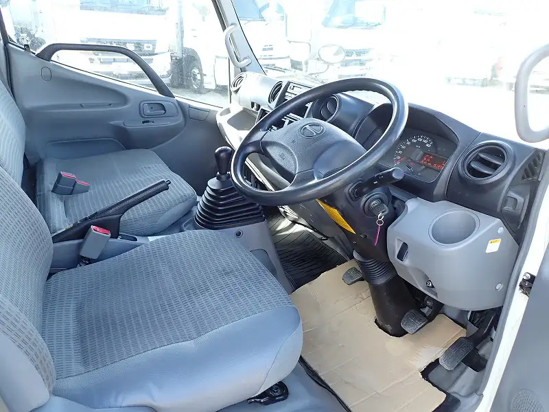 日野 デュトロ 小型 ウイング TKG-XZU650M H26の中古トラック画像10