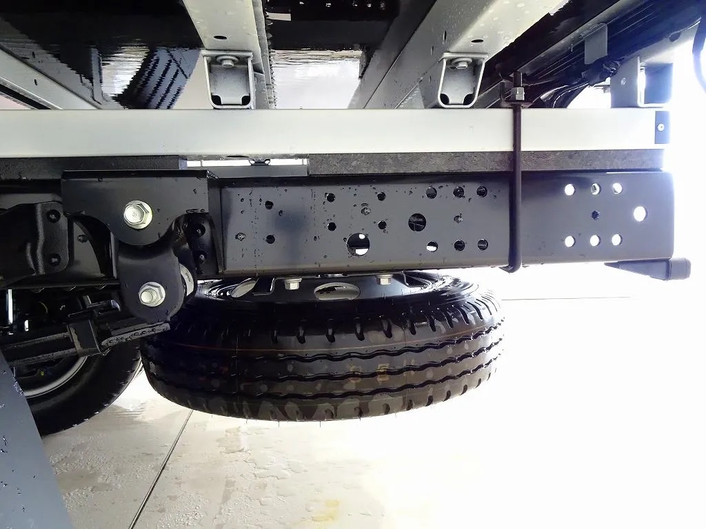 日野 デュトロ 小型 平ボディ セミロング 2DG-XZU685M の中古 日野 デュトロ 小型 平ボディ セミロング 2DG-XZU685M の中古