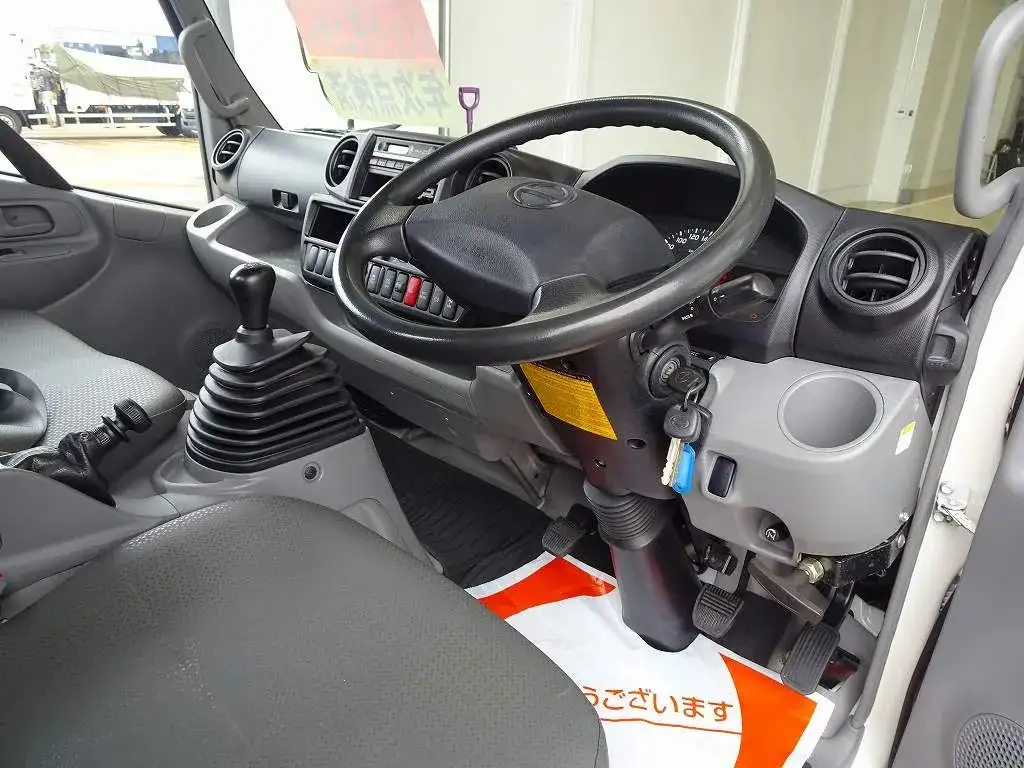 日野 デュトロ 小型 クレーン付 4段 ラジコンの中古トラック画像11