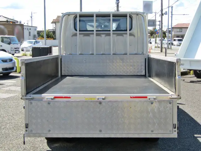 三菱 キャンター 小型 平ボディ Wキャブ TPG-FGA20の中古トラック画像5