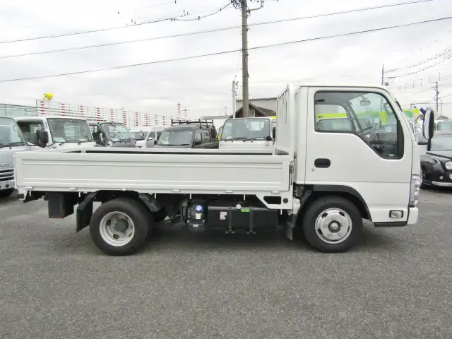 いすゞ エルフ 小型 平ボディ 2RG-NJR88A R2の中古トラック画像3