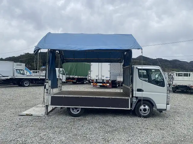 三菱 キャンター 小型 ウイング 幌ウイング パワーゲートの中古トラック画像6