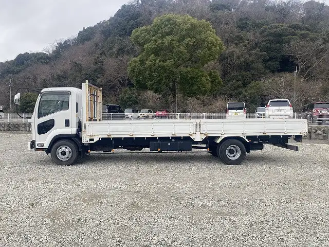 いすゞ フォワード 中型/増トン 平ボディ PKG-FRR90S2 H22の中古トラック画像5