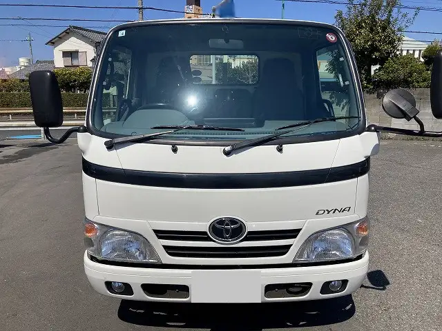 トヨタ ダイナ 小型 平ボディ QDF-KDY231 H28の中古トラック画像2