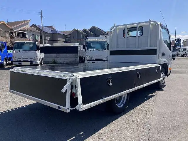 日野 デュトロ 小型 平ボディ 床鉄板 TPG-XZU605Mの中古トラック画像8