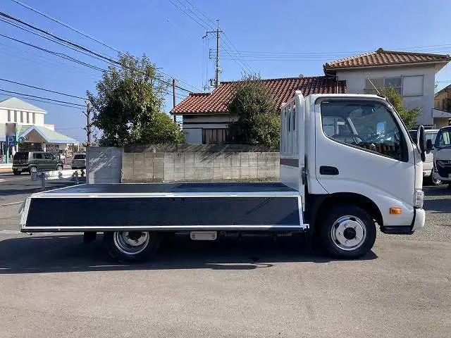 トヨタ ダイナ 小型 平ボディ 2RG-XZU605 H31/R1の中古トラック画像6