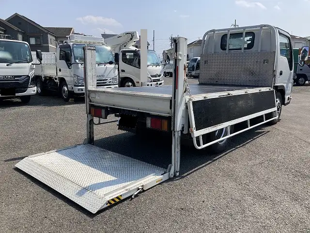 いすゞ エルフ 小型 平ボディ パワーゲート 2RG-NKR88Aの中古トラック画像6