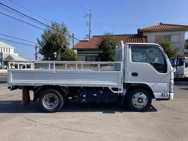 いすゞ エルフ 小型 平ボディ 床鉄板 2RG-NKR88Aの中古トラック画像3