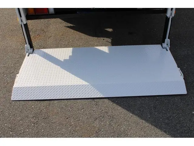 マツダ タイタン 小型 平ボディ パワーゲート の中古トラック画像7