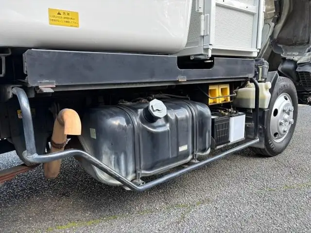 いすゞ エルフ 小型 パッカー車 巻き込み式 回転ダンプ式の中古トラック画像像17