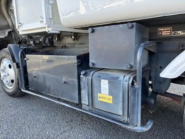 いすゞ エルフ 小型 パッカー車 巻き込み式 回転ダンプ式の中古トラック画像18
