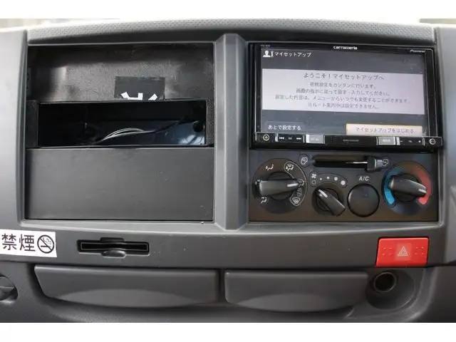 マツダ タイタン 小型 平ボディ 床鉄板 の中古トラック画像11