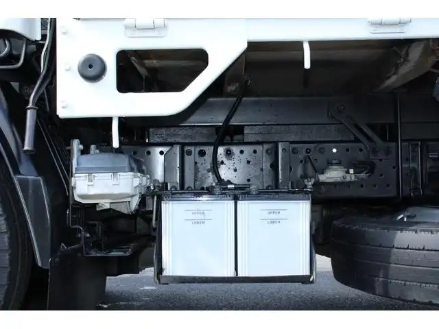 いすゞ エルフ 小型 平ボディ パワーゲート 床鉄板の中古トラック画像14