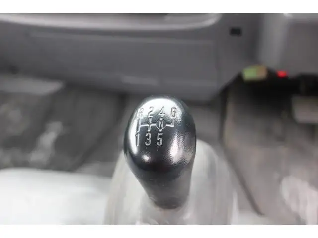 いすゞ エルフ 小型 平ボディ パワーゲート 床鉄板の中古トラック画像13