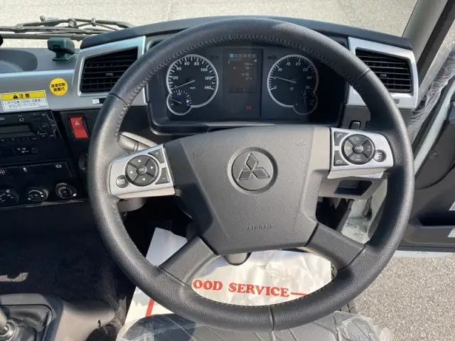三菱 ファイター 中型/増トン 車両重機運搬 ラジコン ウインチの中古トラック画像14