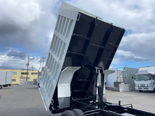 いすゞ フォワード 中型/増トン ダンプ 土砂禁 2PG-FRR90S1の中古トラック画像15